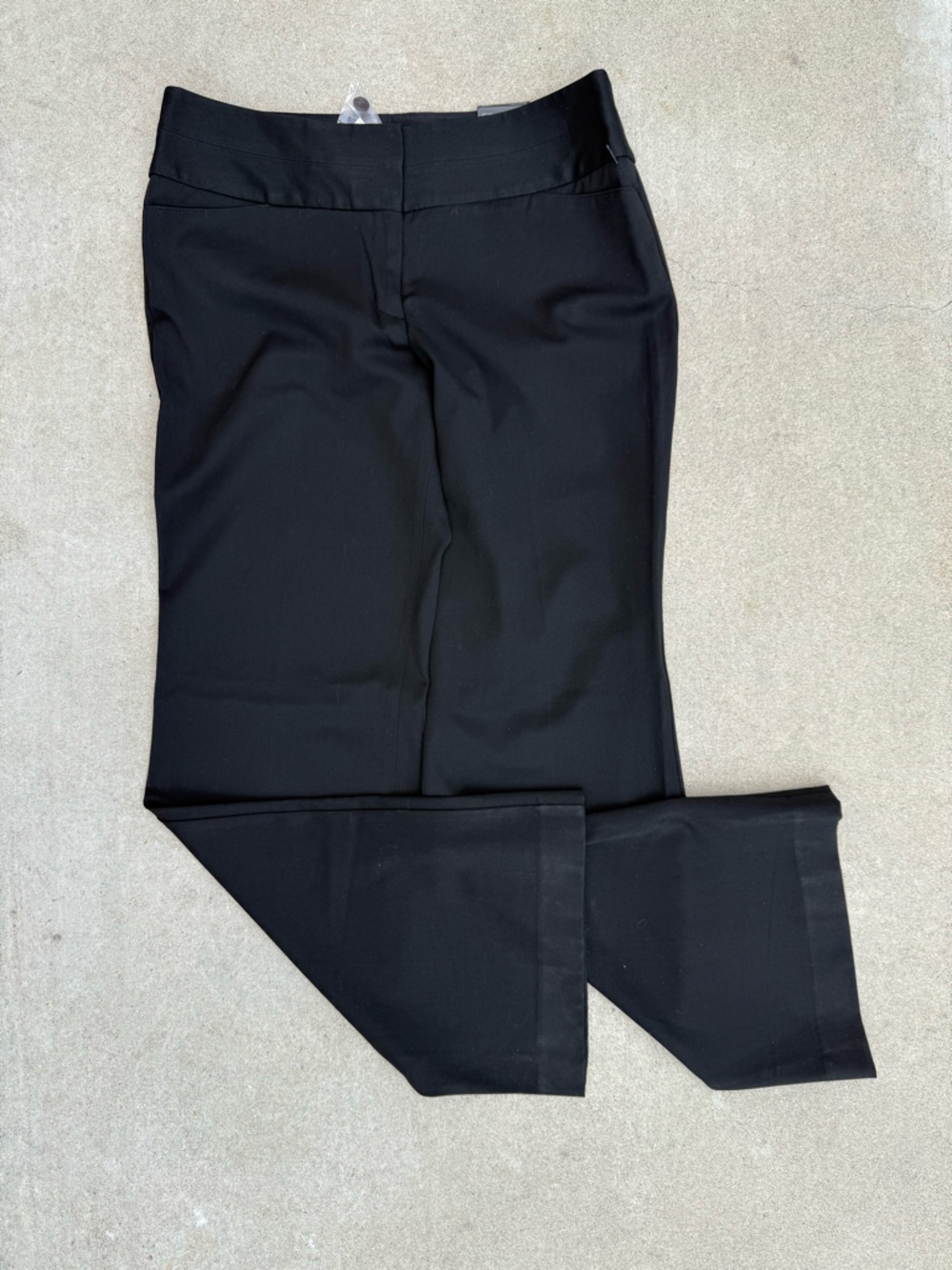 NEW Express Women’s Editor Low Rise Flare Pants (Sz 10)